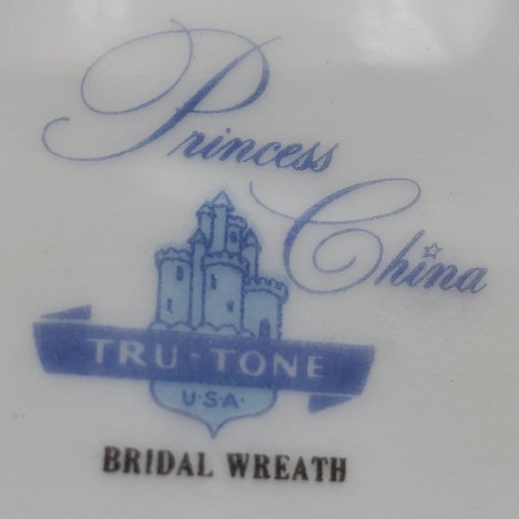 Princess China Tru-Tone Bridal Wreath Oval Vegetable Serving Bowl Floral Edge - Picture 8 of 8